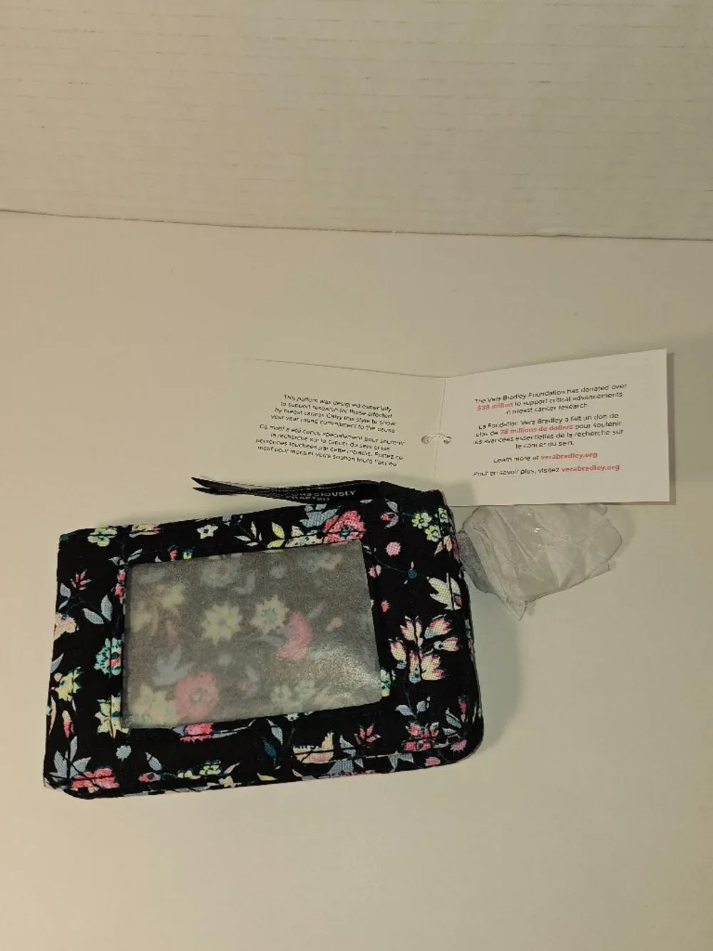 NWT Vera Bradley RFID Deluxe Zip ID Case Lanyard Botanical Ditsy Keychain Wallet